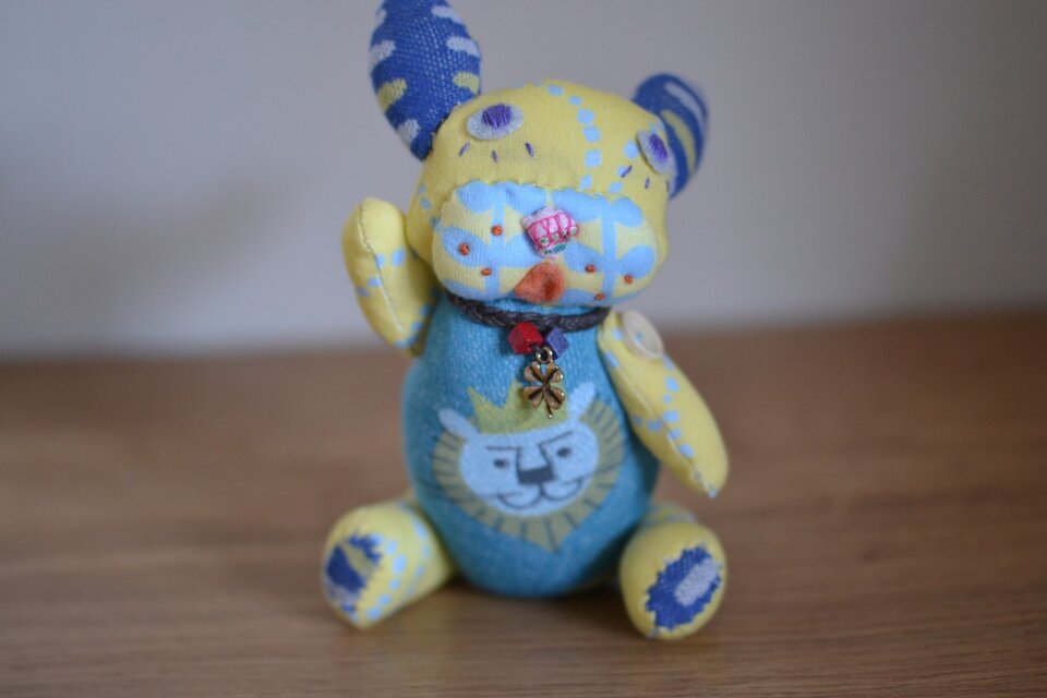 バンザイ!出来る四つ葉のミニBUHIぐるみ(チャーム使用可）ライオン中