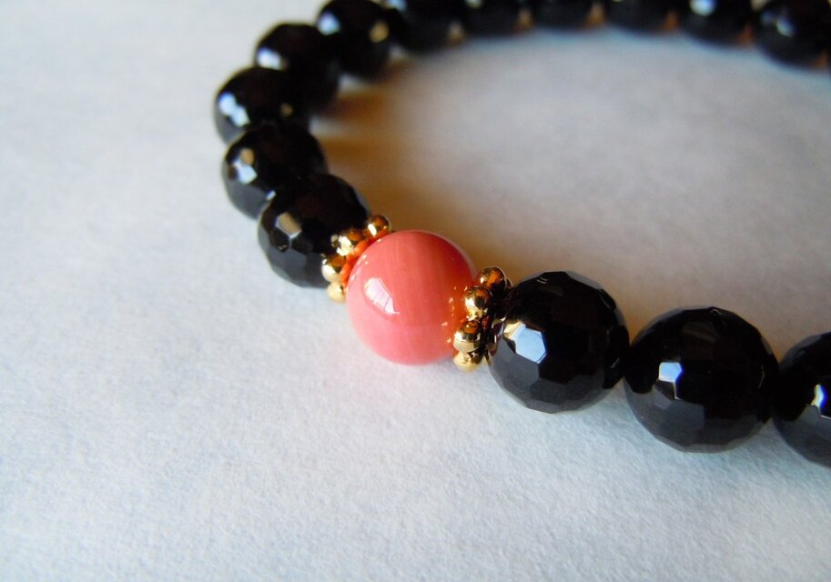 マウンテンコーラルのワンポイントブレスレット/オブシディアン
