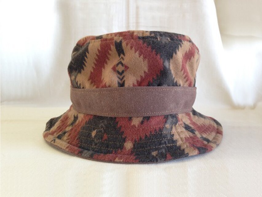 ネイティブ柄　ウールのトレッキングハット