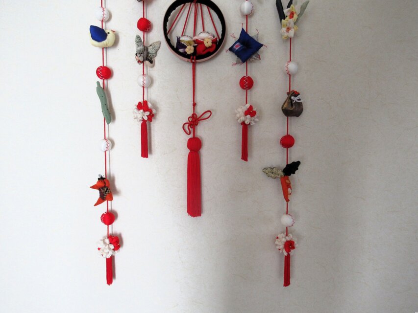 雅の薫り漂う正絹のつるし雛飾り(送料込み) 吊るし雛 ひな祭り