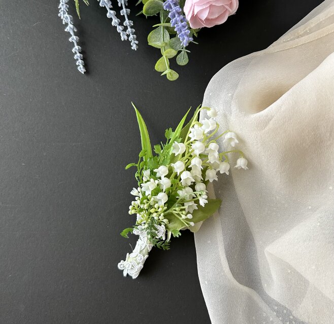 スズランのコサージュ「受注制作」