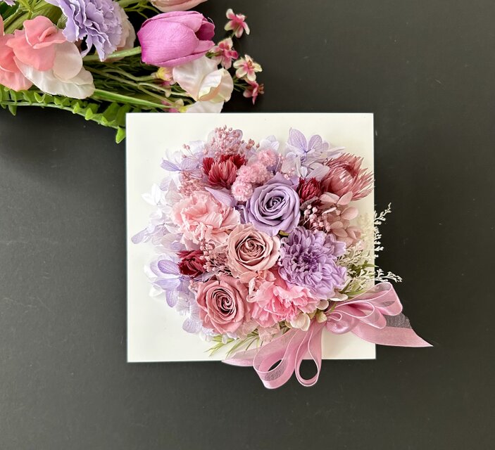 結婚お祝いやお誕生日プレゼント♡プリザーブドフラワーフレーム