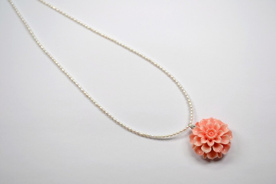 フラワーシェル　ペンダント