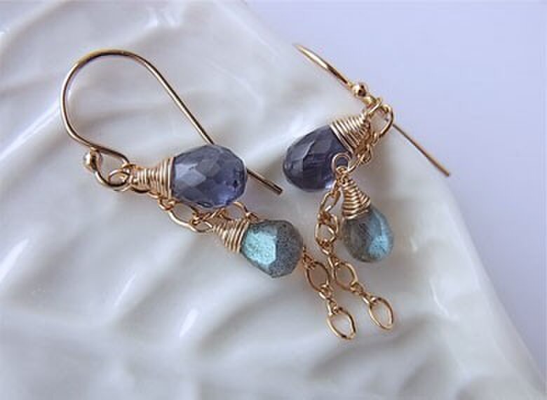 14kgf アイオライトとラブラドライトのピアス