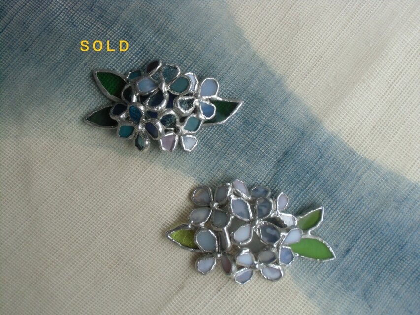 紫陽花のブローチ