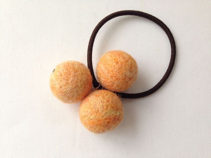 《セール》フェルトボールのゴム