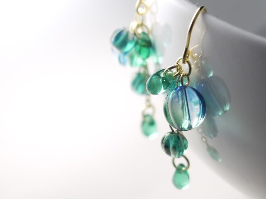 チェコメロンとしずくのじゃらじゃらピアス モルジブ