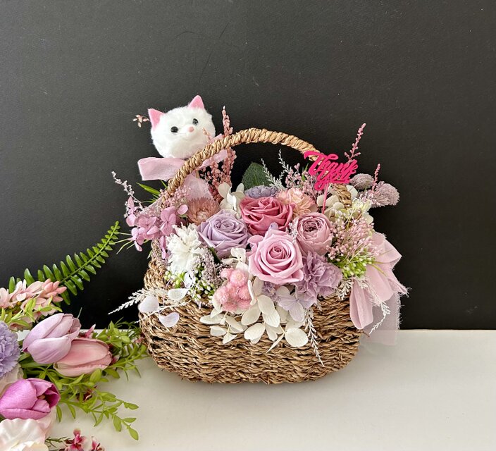 ご結婚お祝いや出産プレゼント♡プリザーブドフラワーカーネーション&ローズバスケット
