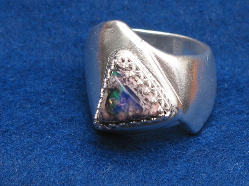 メキシコオパールのリング