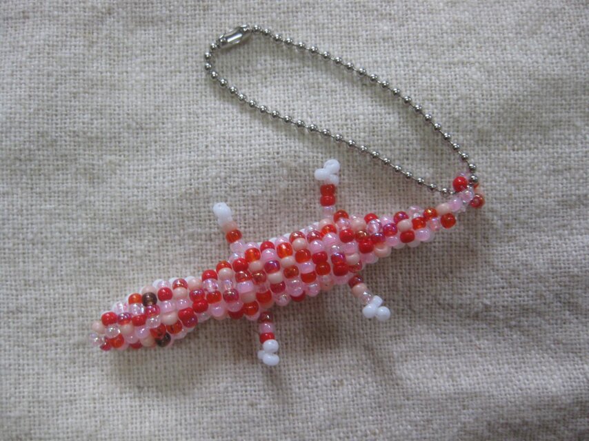 Bead Axolotl Keychain Toy -   Pony bead projects, Pony bead crafts,  Pony bead patterns