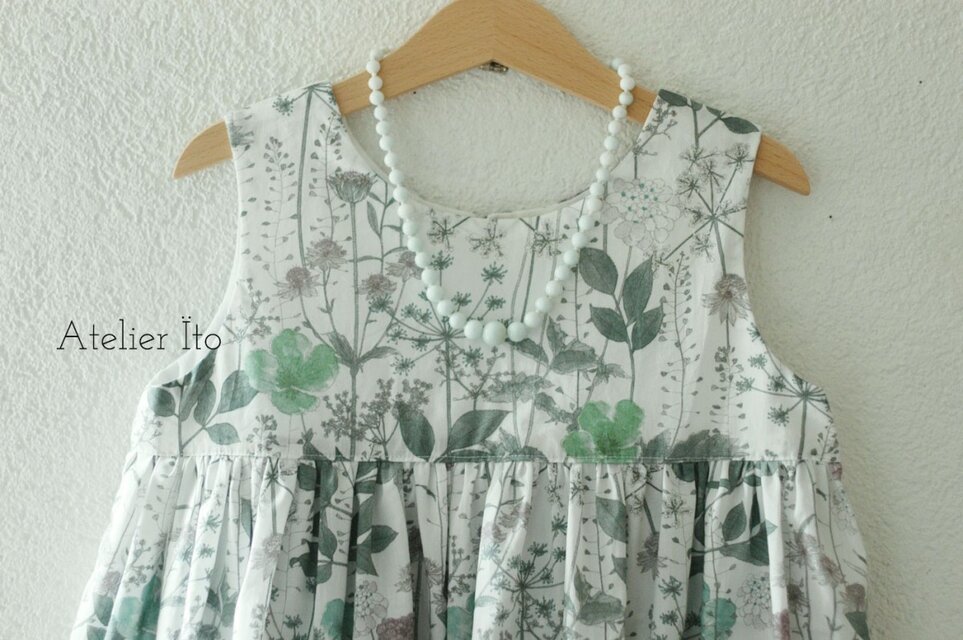 Liberty:irma 　お姫様みたいなふわふわサマードレス（キッズ）