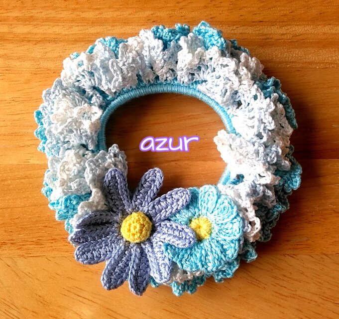 ブルーデージーのシュシュ