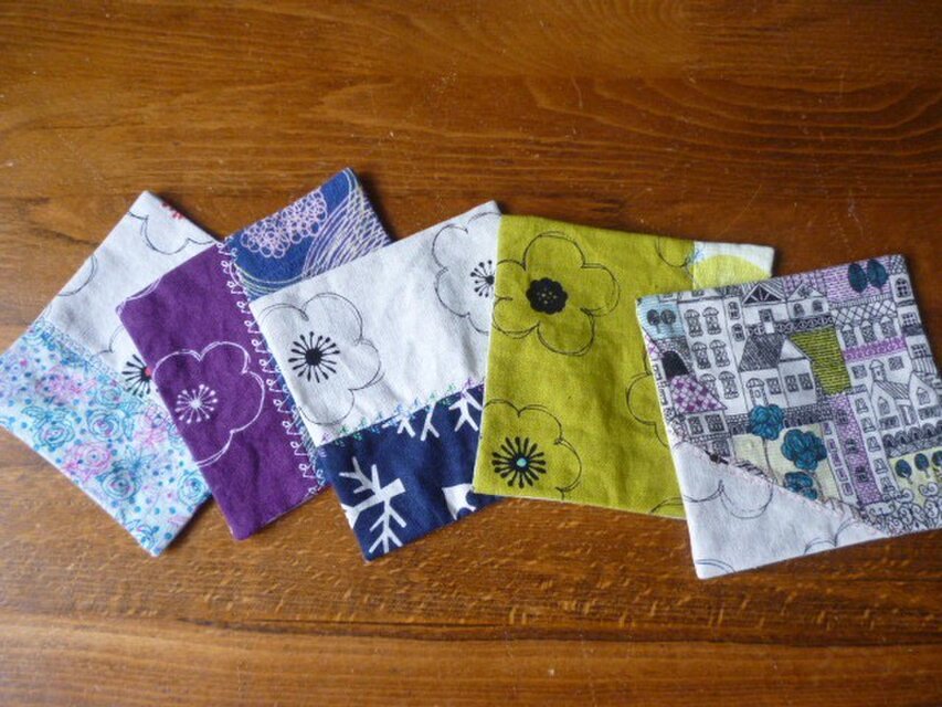 10北欧調綿麻のミシン刺繍パッチコースターセット