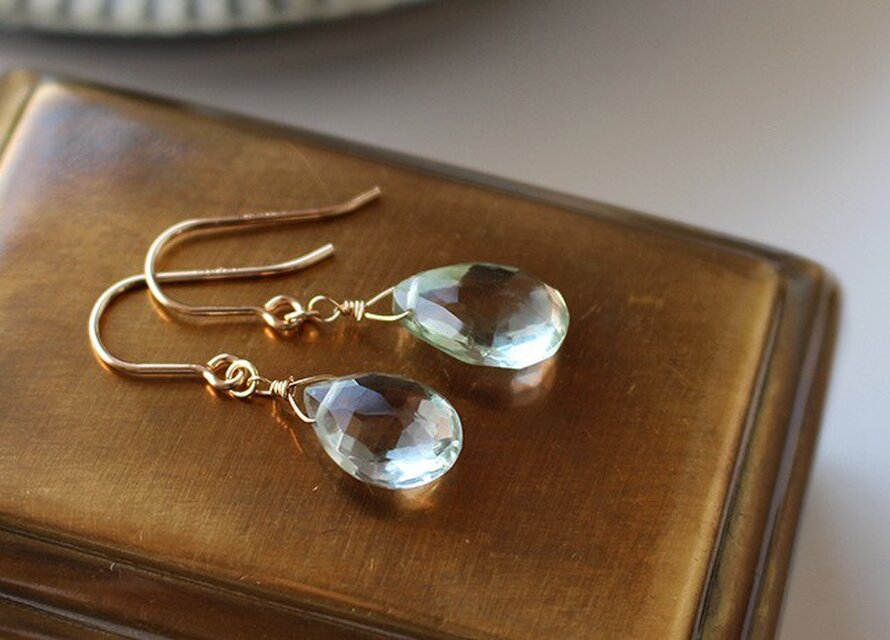 グリーンアメジスト＜AAA＞のピアス（14KGF）