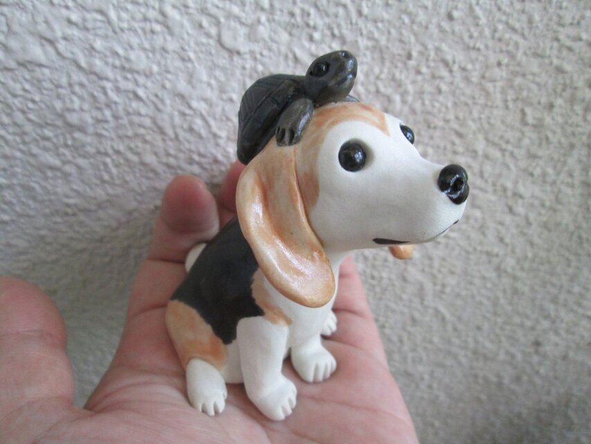 ＊ご予約品＊ビーグルとクサガメの置物