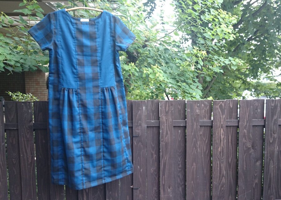 ブロックチェックのダブルガーゼでワンピース