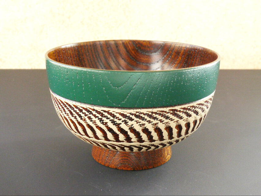 汁椀『乱ノミ目』／緑・白