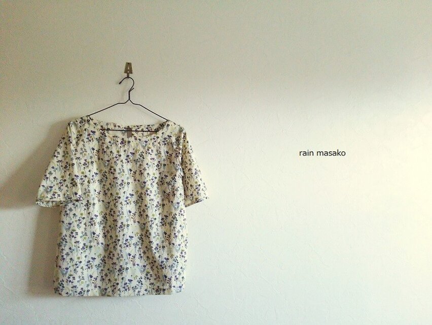 森プリントの後ろ結び綿ローンＴシャツ＊