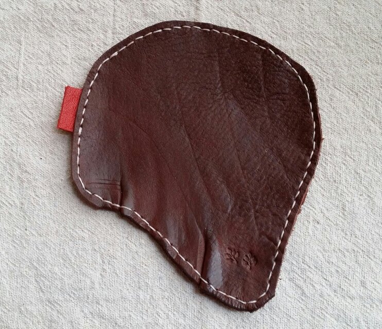 チョコブラウン　レザー　コースター