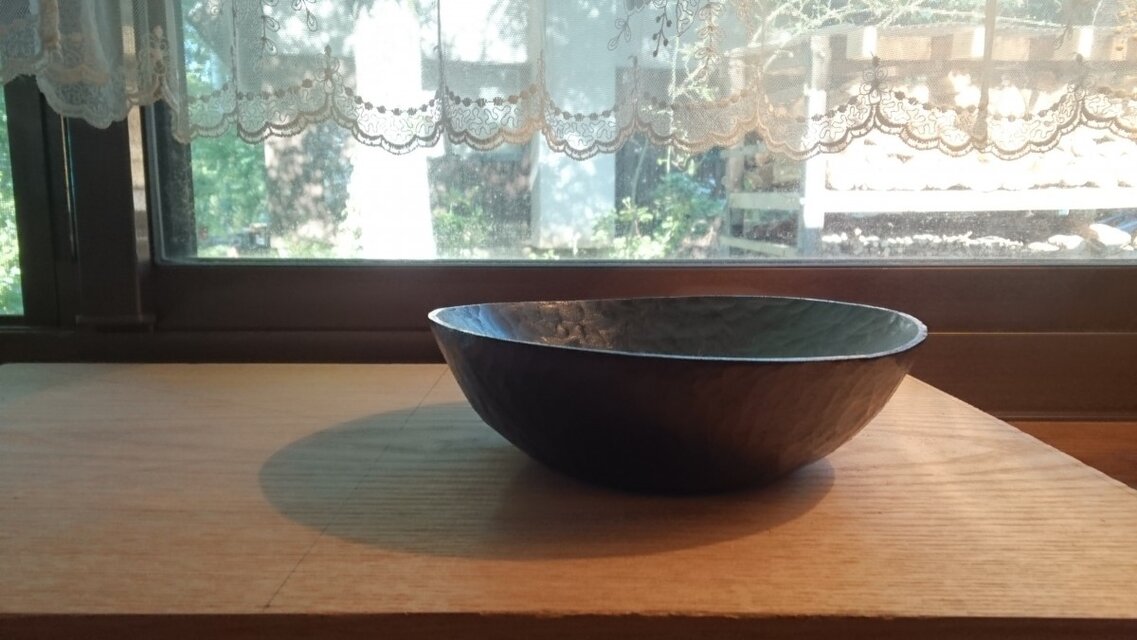 小さな木のボウル(黒漆仕上げ)