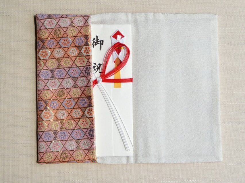 袱紗　金襴六角花模様　お祝いの席　御婚礼用の大きなご祝儀袋にも　 再販