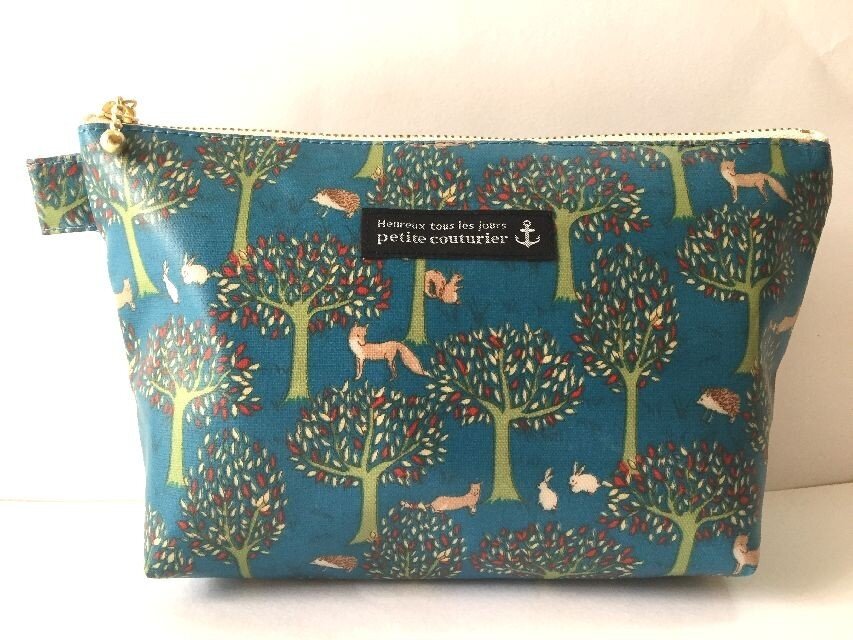 動物たちの森　ラミネートポーチ　ターコイズ