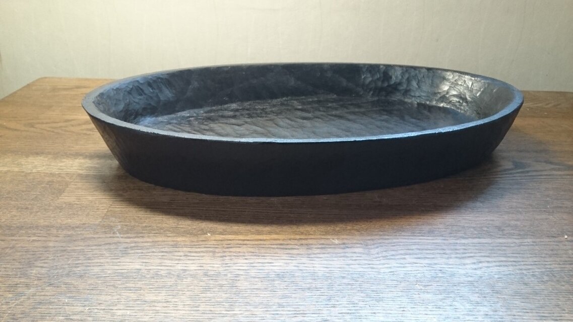 オーバルボウル（黒漆仕上げ）