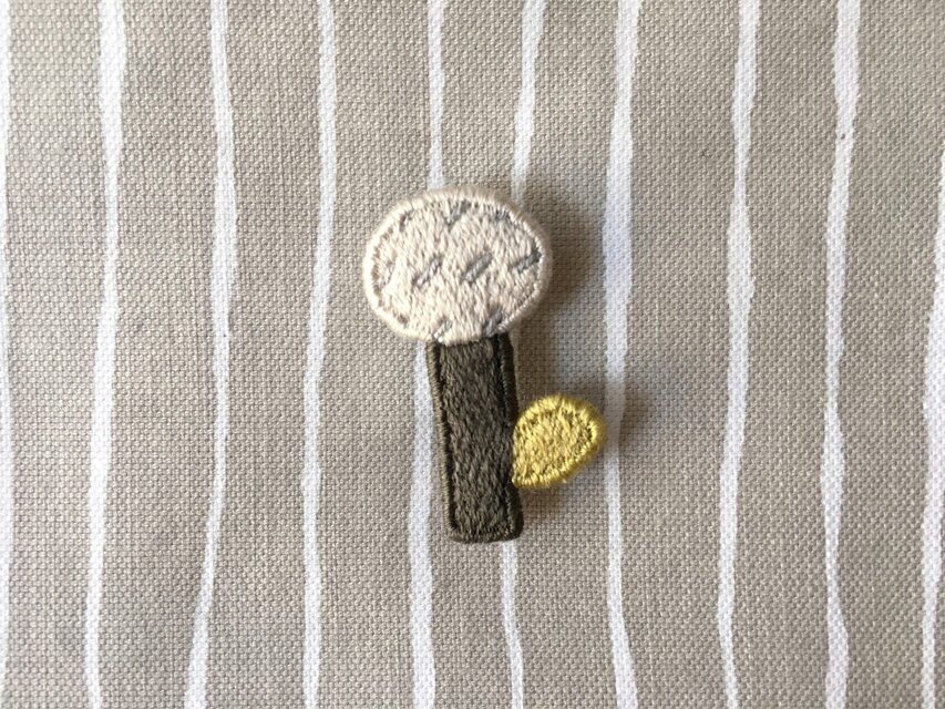 はなブローチ　No.2102