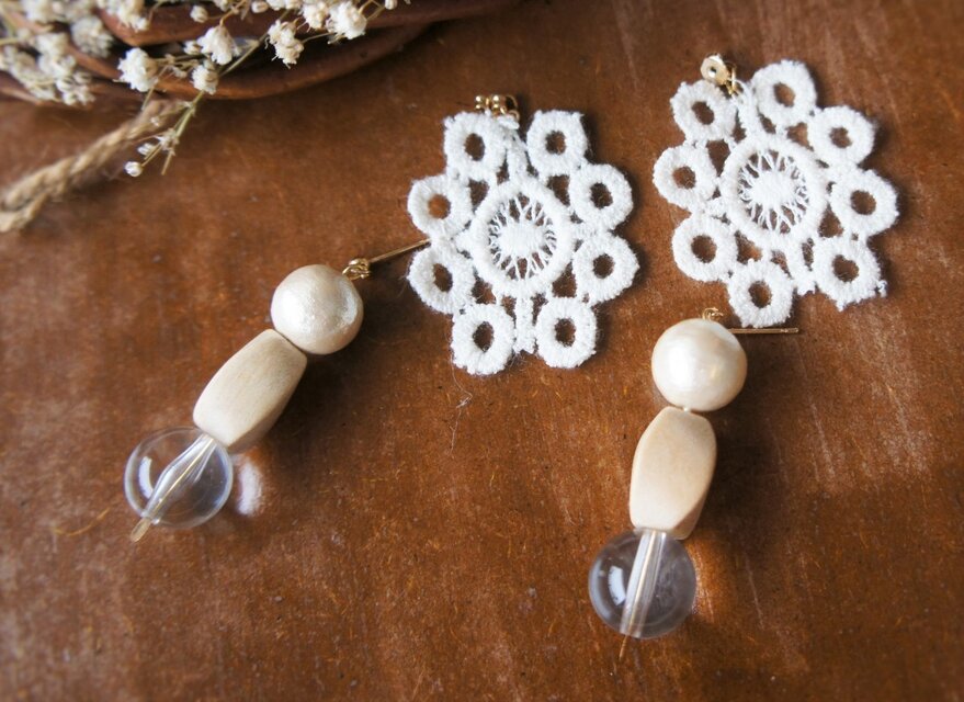 コットンパールとレースのイヤリング＆ピアス