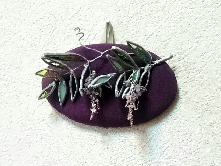 藤のピアス＆ピアスホルダー