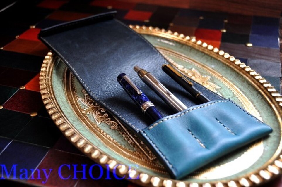 イタリアンレザー・革新のプエブロ・3本差ペンケース（オルテシア）