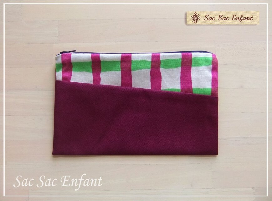 フラットポーチ Ｍサイズ　Crayon-Check(クレヨン・チェック）グリーン×パープル　パッチワーク