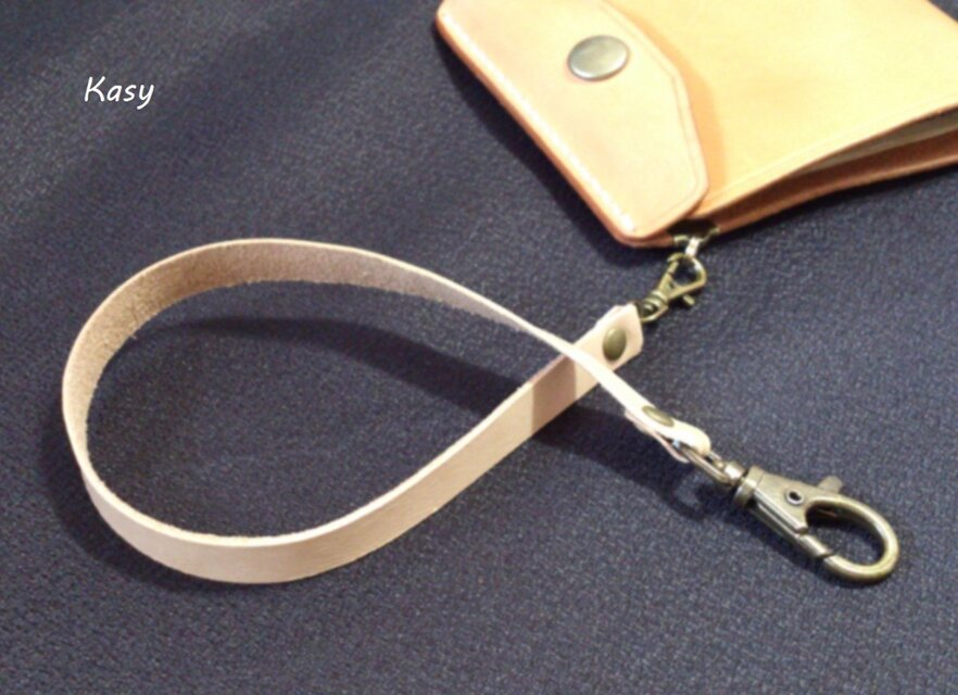 ウォレットコード 定期紐 財布紐 ヌメ革生成り