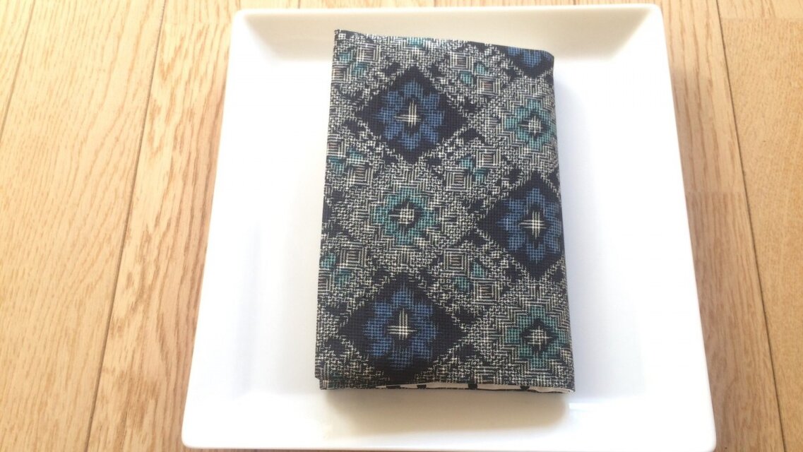ブックカバー文庫本用　大島紬×みずたま