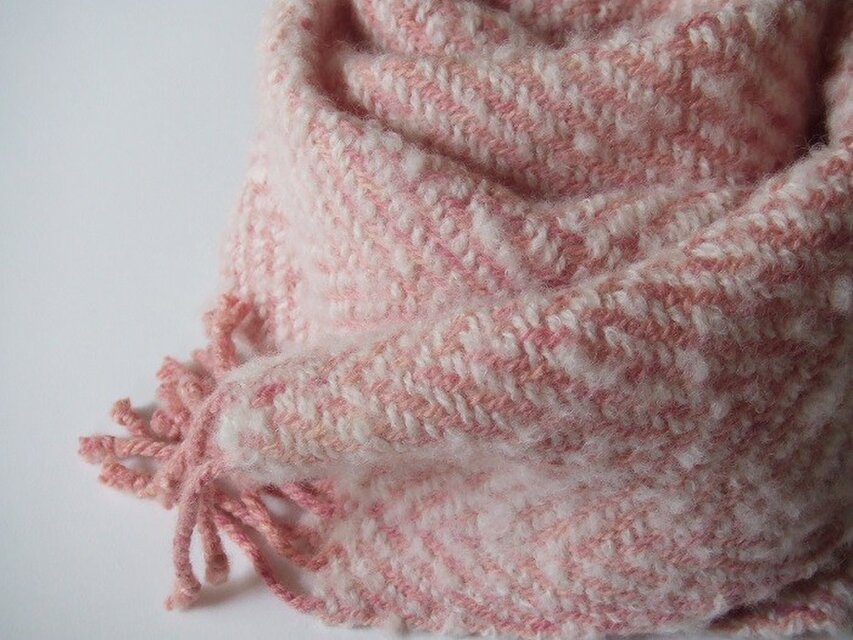 手織りウール＆シルクマフラー・・オールドローズ