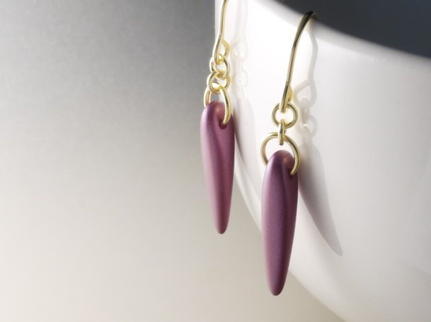 チェコガラスの一粒ピアス　銀朱