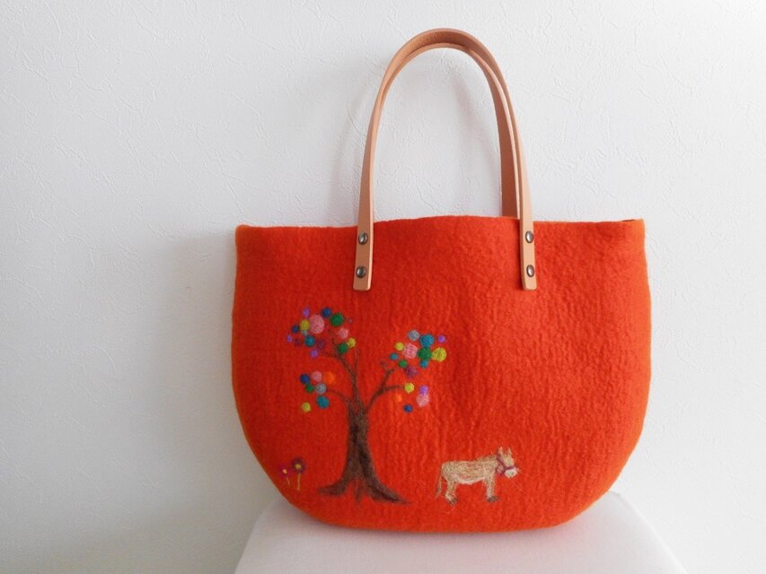カラフルな木＆ロバのバッグ