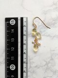 つぼみカットのレモンクォーツと淡水パールのピアス/イヤリング
