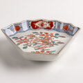古伊万里 染錦 唐獅子花文 扇形皿 明治時代 F279 | iichi 日々の暮らし