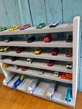 自作ミニカー収納棚6段90台1段目ロングトミカ仕様 | iichi 日々の