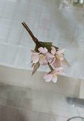 染め布花＊清楚なさくらのコサージュ | iichi 日々の暮らしを心地よく