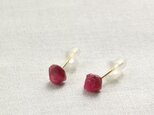 Rough Rock Ruby Stud Pierce ルビーの原石ピアスの画像