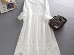 f131（再販2）コットン生地　刺繍裾ワンピース　裏地付き　白