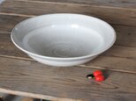 白い陶器のカレー・パスタ皿（リム鉢）の画像