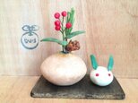 1099.bud 小さなお正月飾りと雪うさぎ