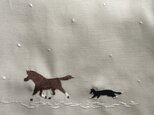 ハンカチ 雪の猫 (ポニー)の画像