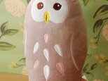上質なモリふくろうのぬいぐるみ/クッション　梟　ピース（Peace)の画像