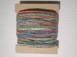 虹色グラデーションシルク糸の画像