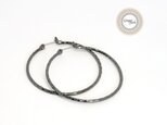 Tiピアス[Shiny hoop/BLACK]の画像