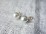 K18 南洋白蝶真珠　バロックパール　一粒ピアス